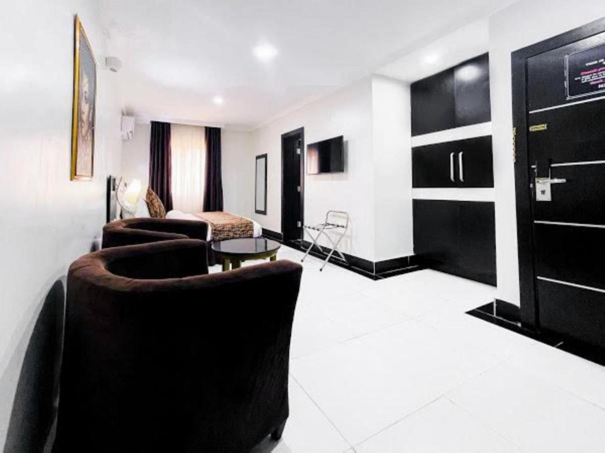 Pasadena Suites Lekki Exteriér fotografie
